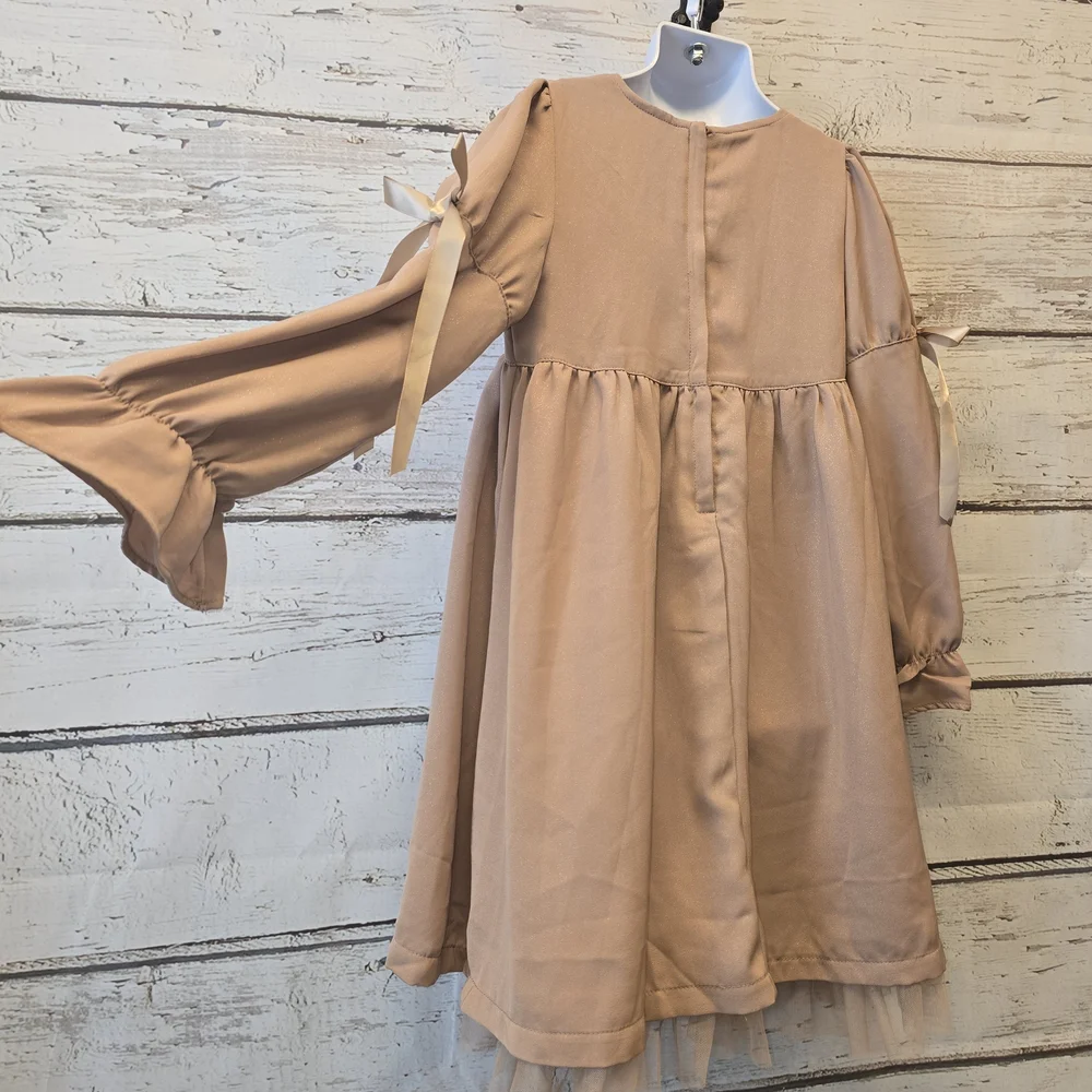 Charming Kids Dress with Bow Accents
